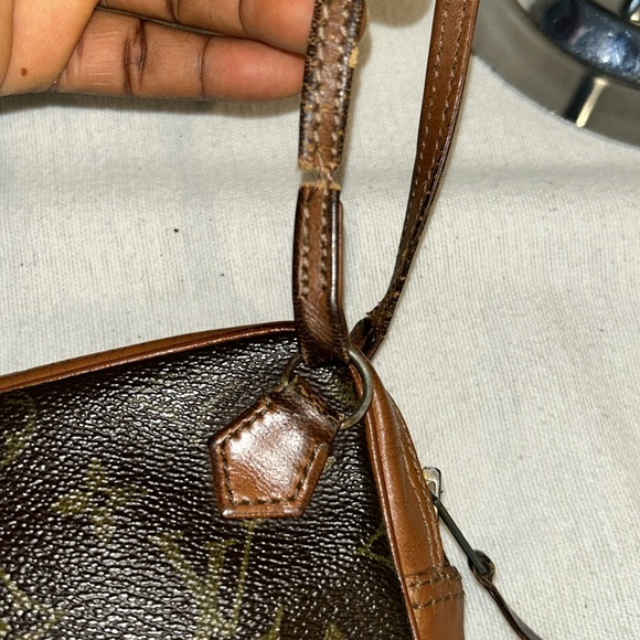 Louis Vuitton coated canvas pouchette Sport clutch - Picture 8 of 13